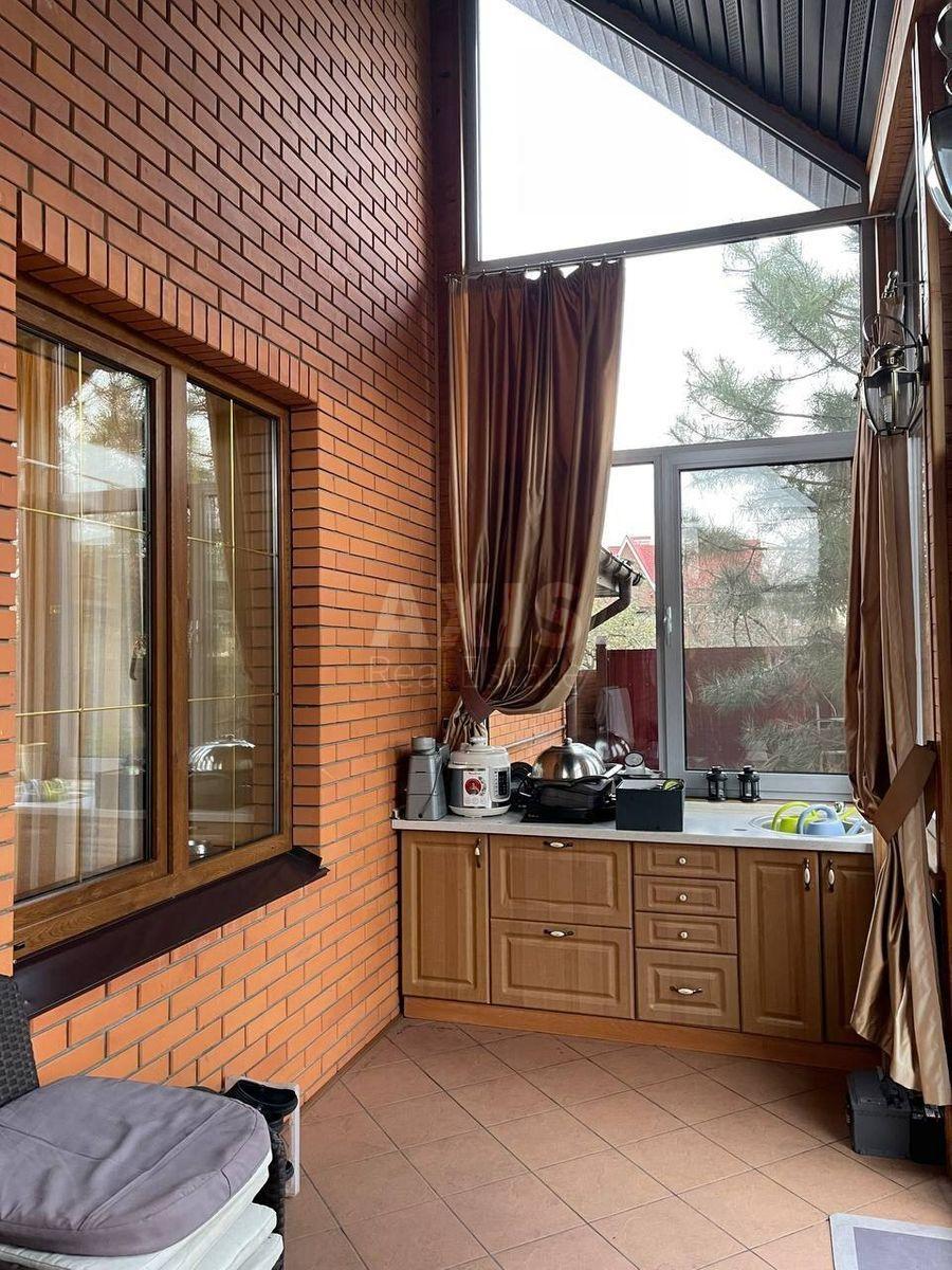 House vul. Entuziastiv 10-ta, 299m2, Kyiv city4