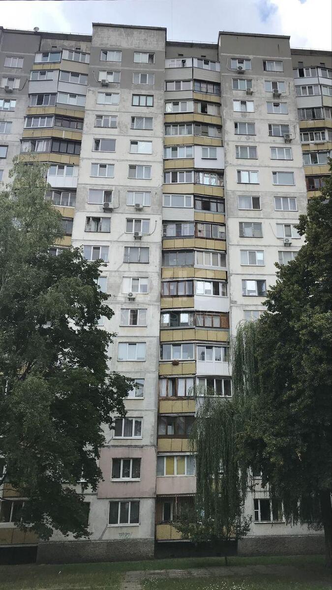 1k apartment vul. Naumova Generala 33А10