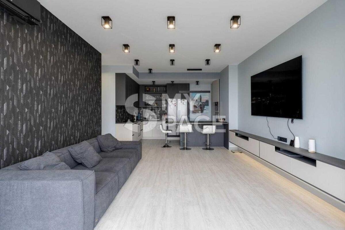 3k apartment vul. Turgenjevs'ka 442