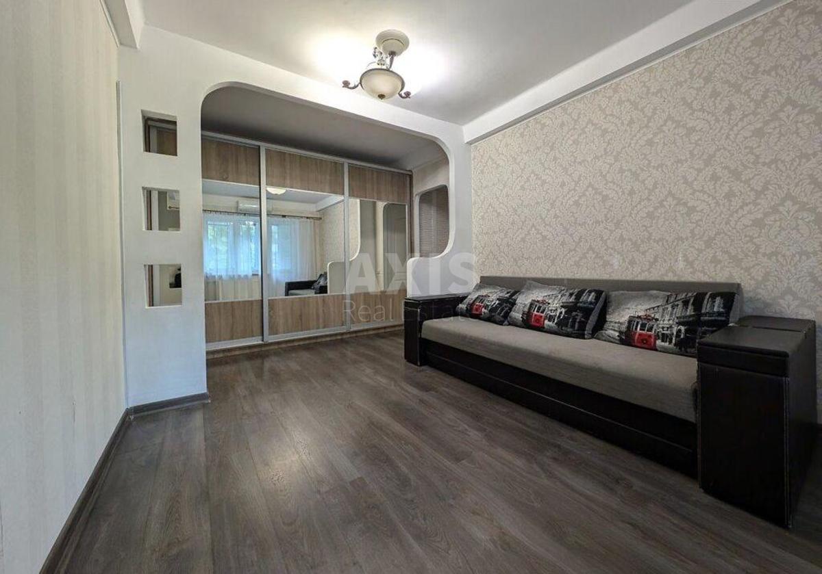 2к квартира ул. Григория Чупринки 50