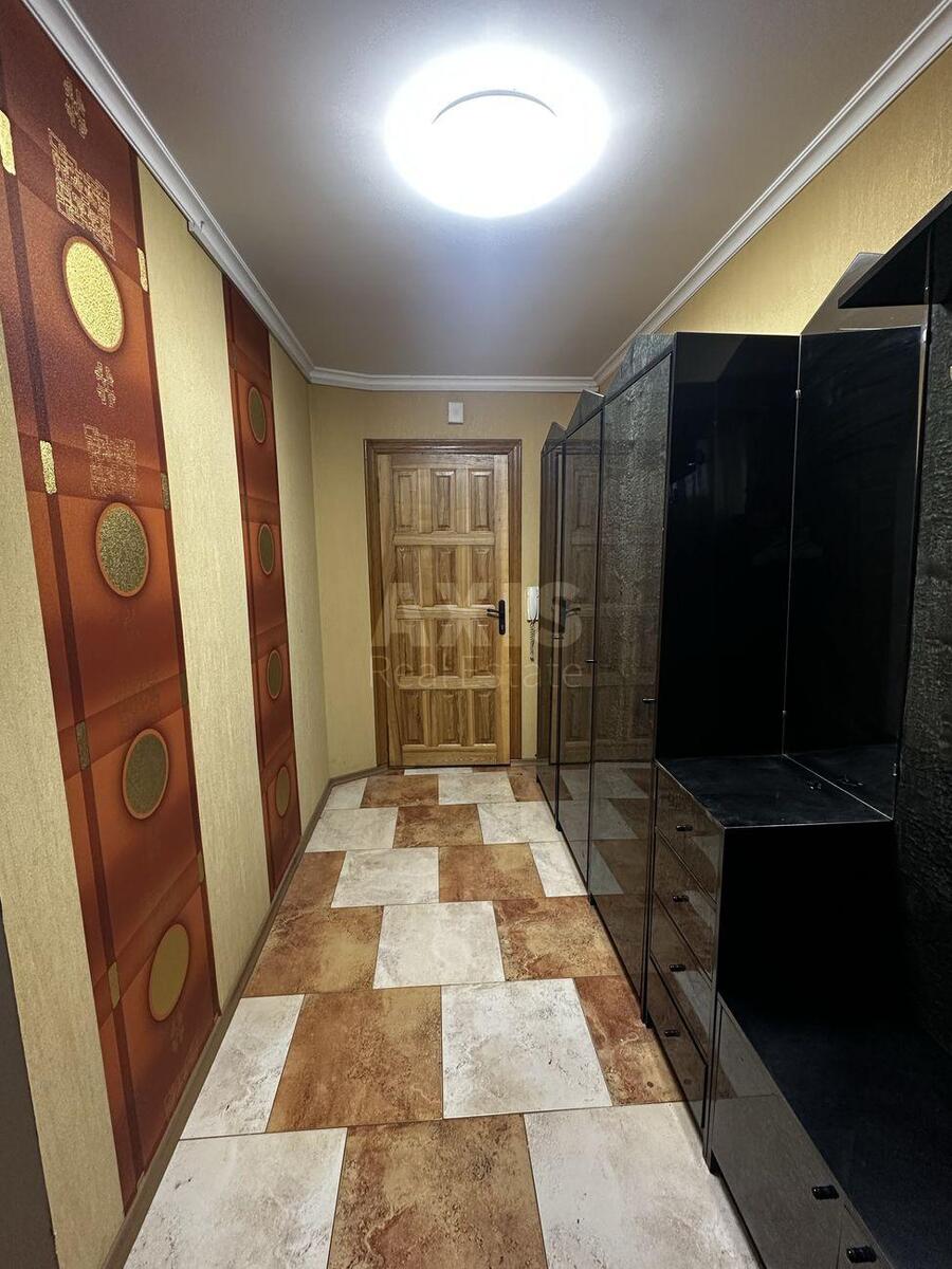 3к квартира ул. Доброхотова Академика 15641227