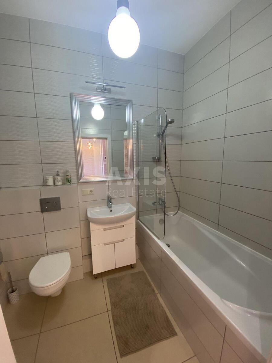 2k apartment vul. Dragomyrova Myhajla 2А8