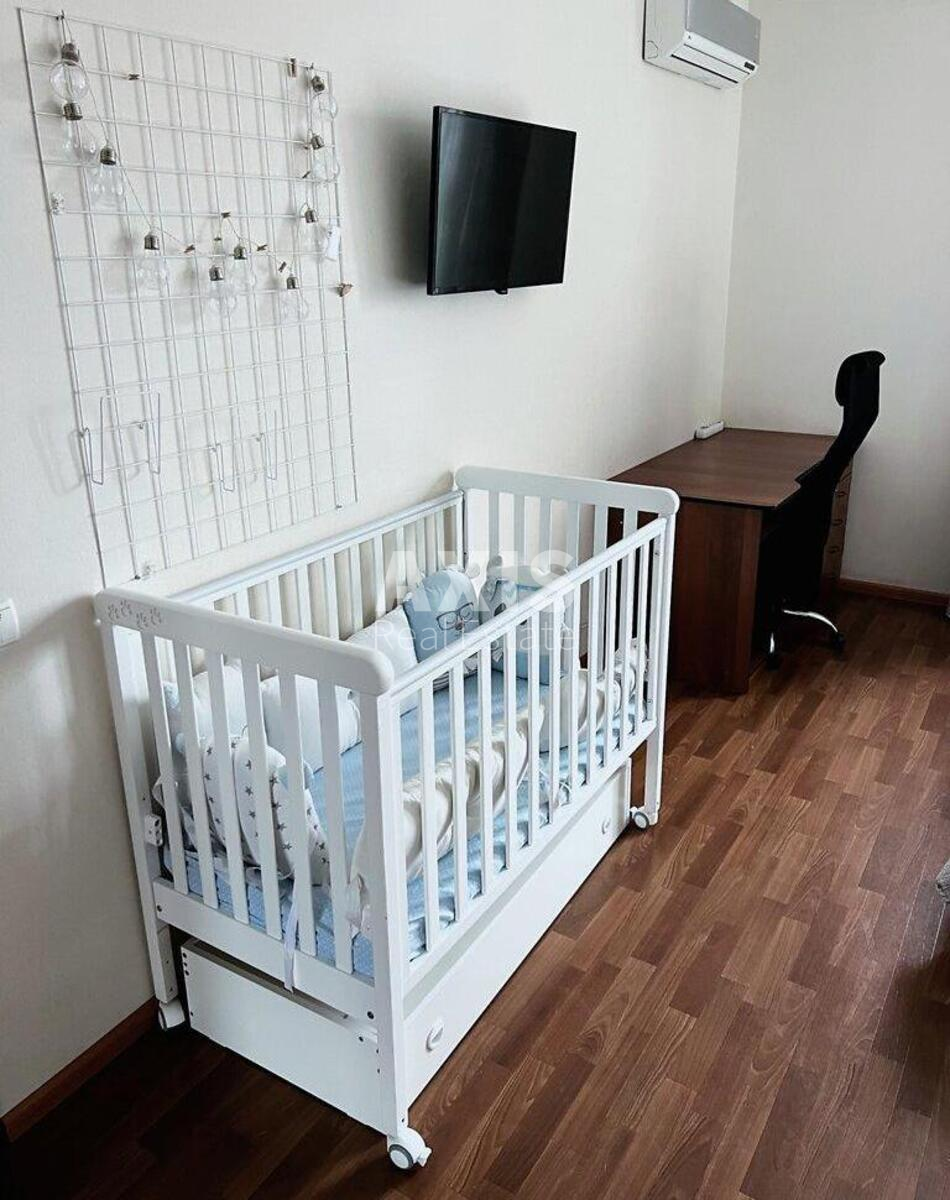 1k apartment prov. Feodosijs'kyj 14484184