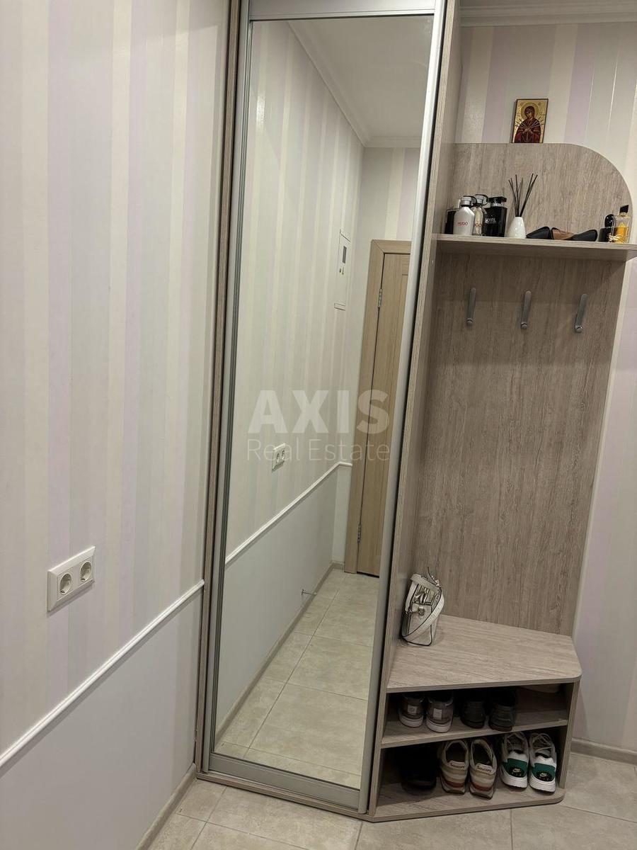 1k apartment vul. Veresneva 14/395