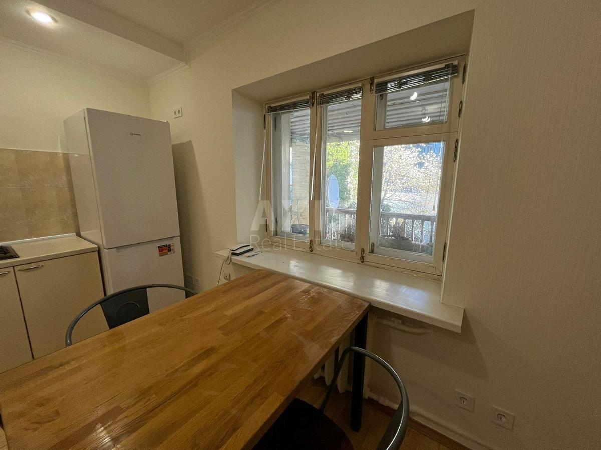1k apartment vul. Illins'ka 205
