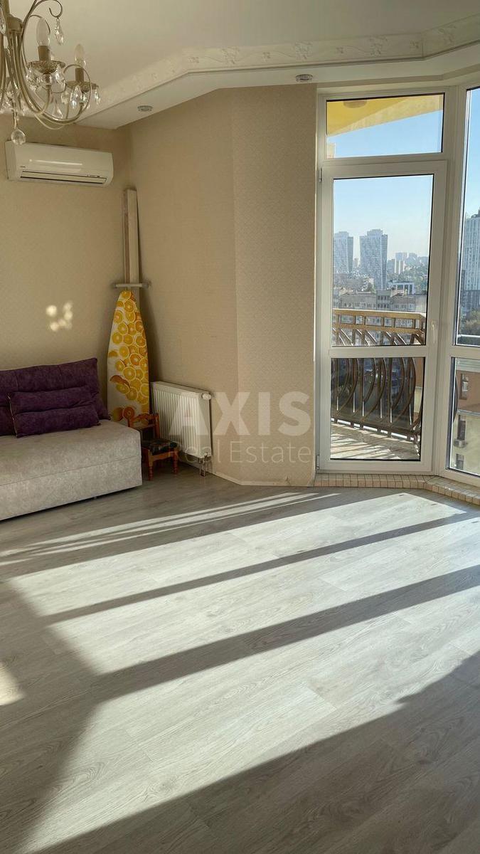 1k apartment vul. Kopernyka 36