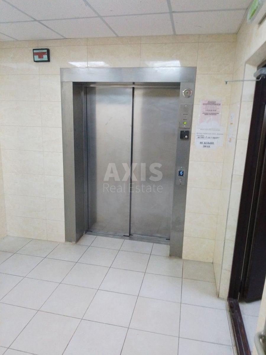 1k apartment prov. Motornyj 117