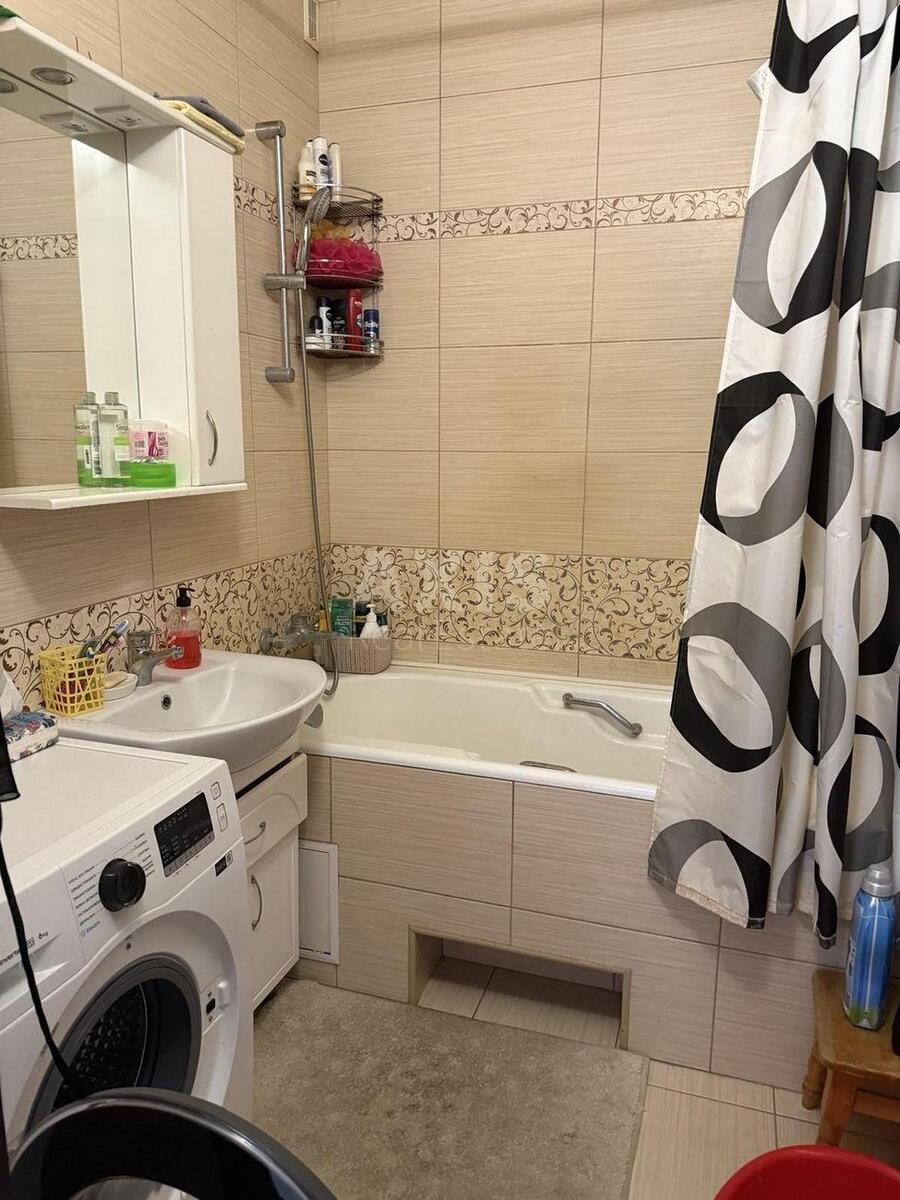 2k apartment vul. Krakivs'ka 13В579992