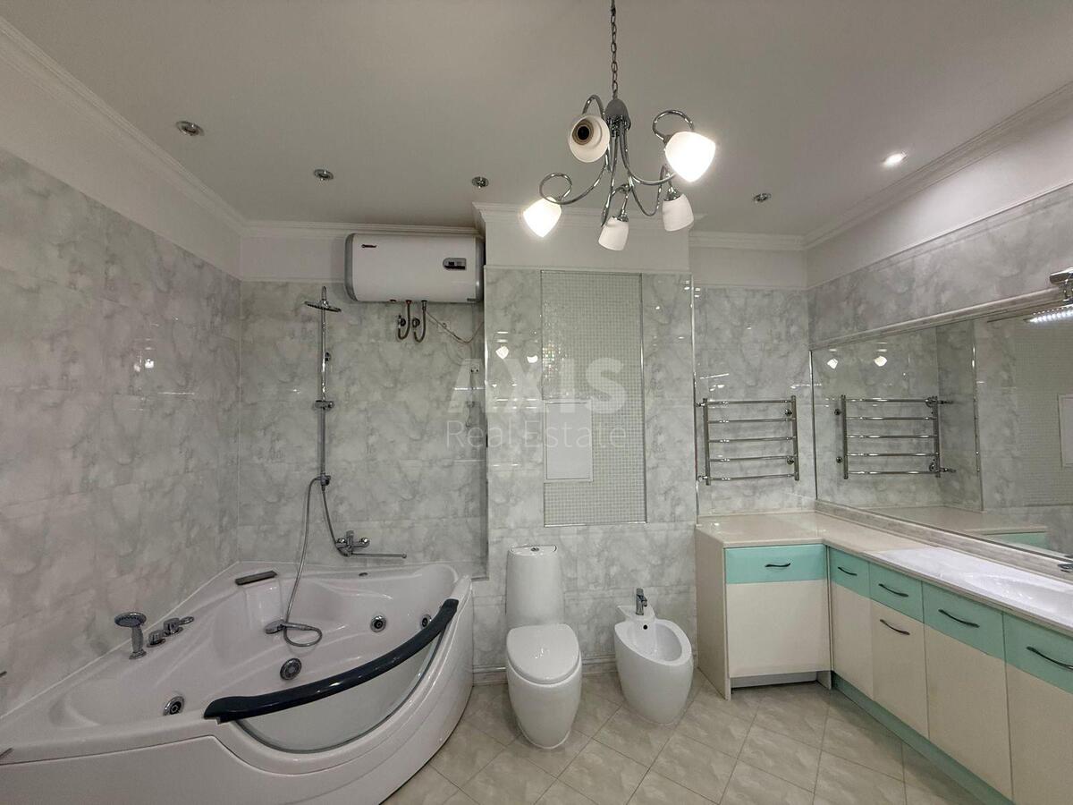 3k apartment vul. Obolons'ka naberezhna 15802011