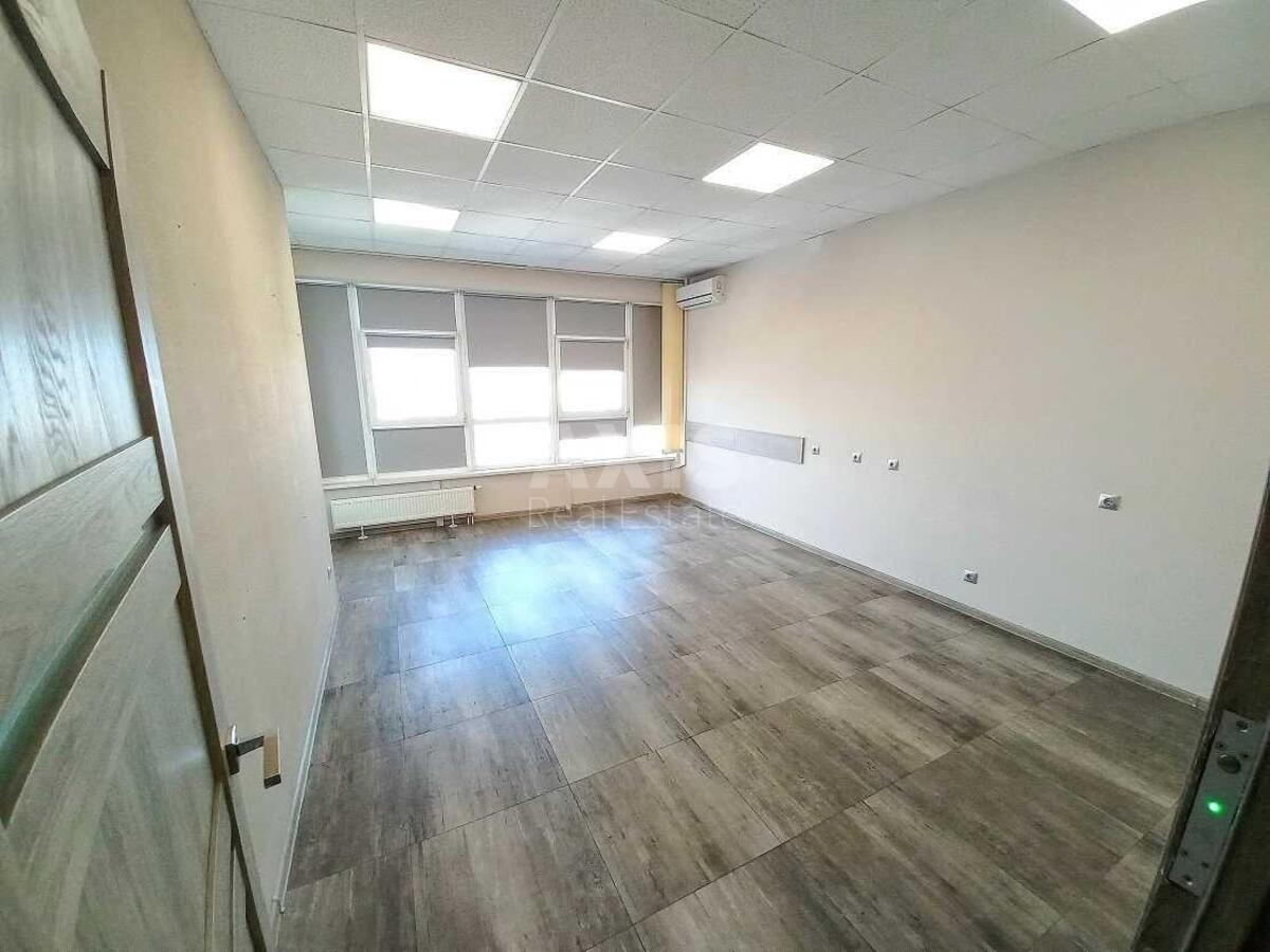 Офис спуск Кловский 7А, 165м22