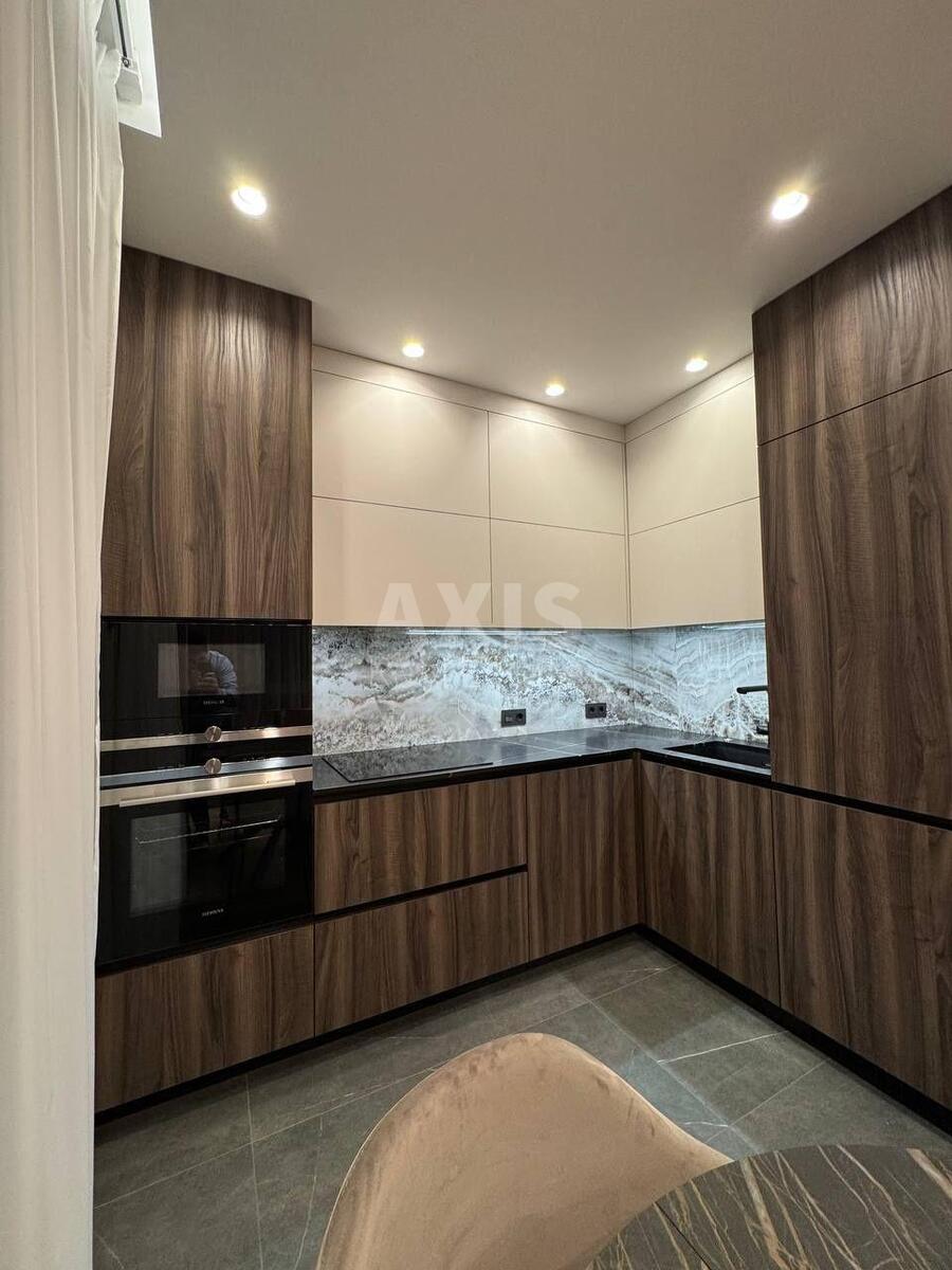 3k apartment vul. Kudri Ivana 1Б