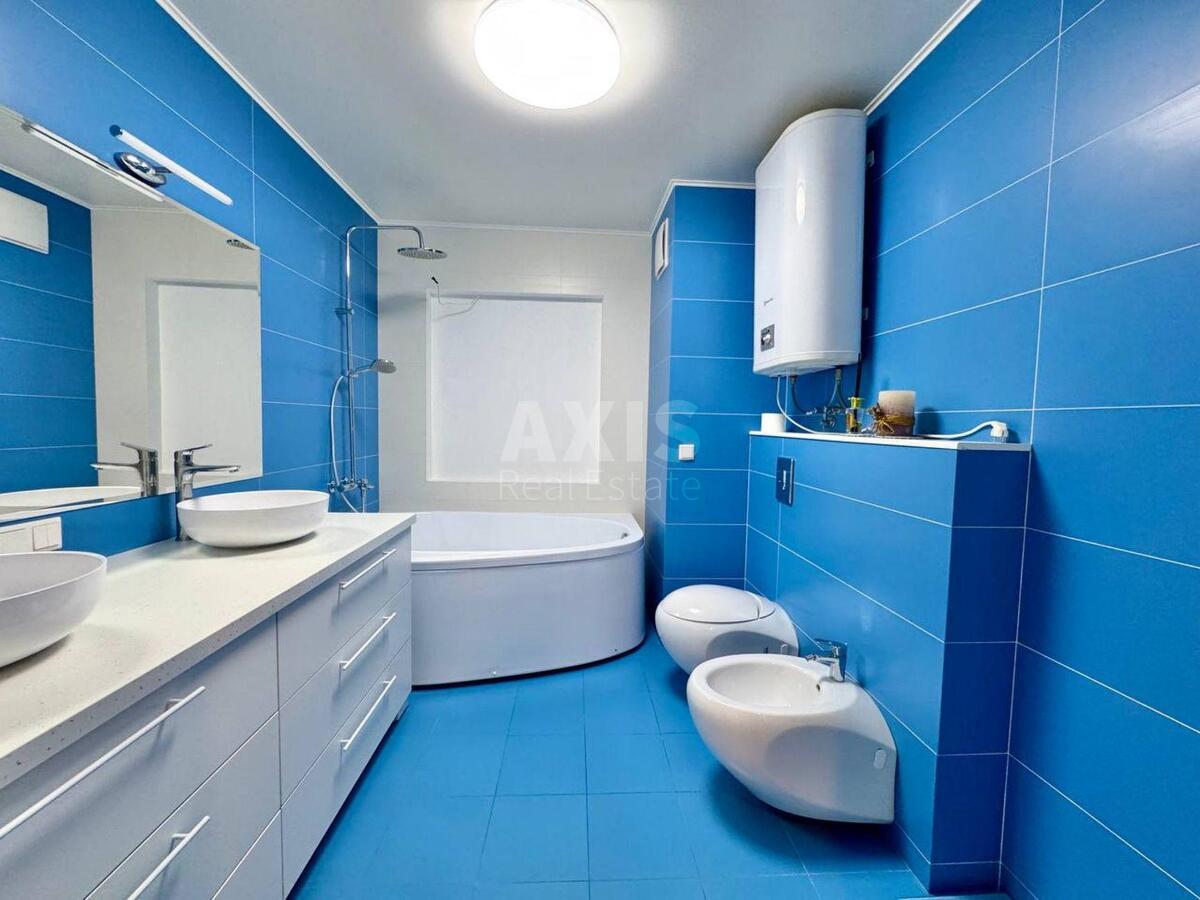 3k apartment vul. Yulia Zdanovska 71Г7