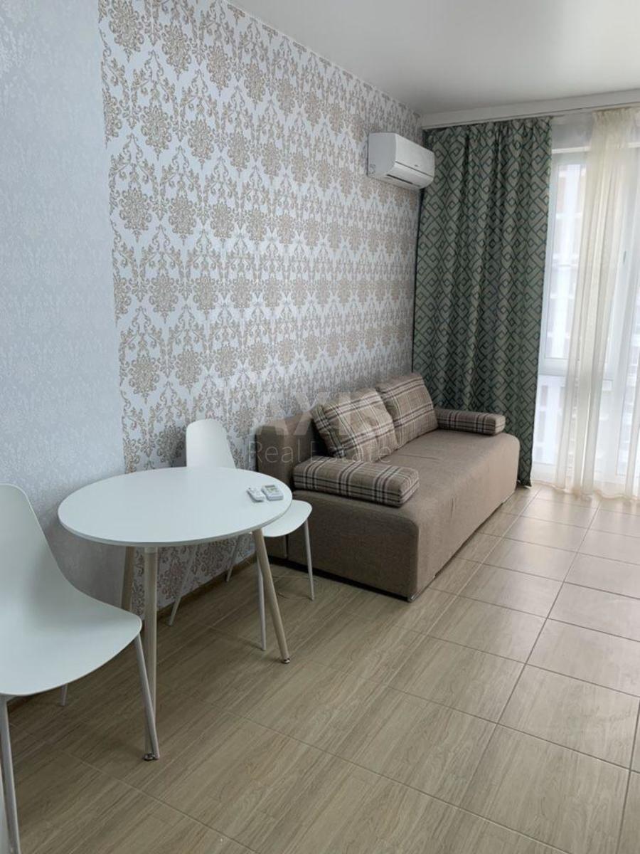 1k apartment vul. Myhajla Maksymovycha 240