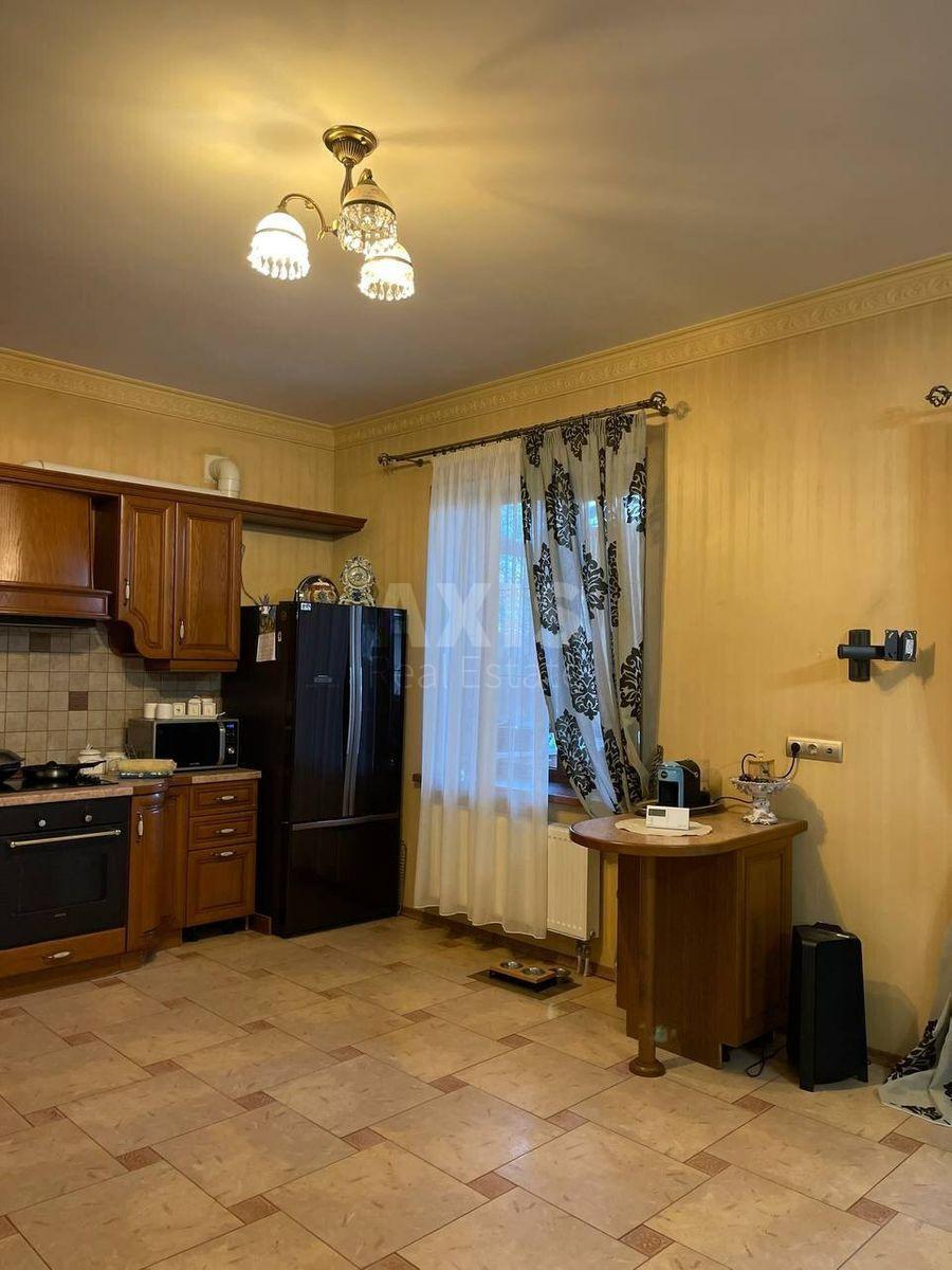 House vul. Entuziastiv 10-ta, 299m2, Kyiv city8