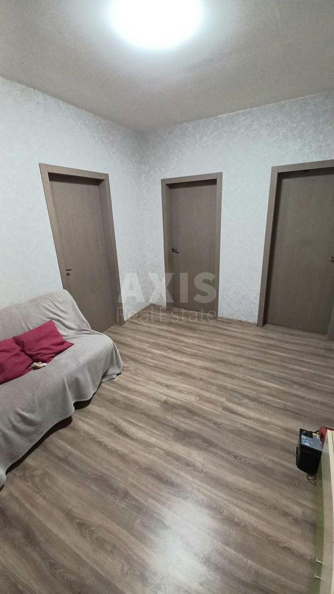 3k apartment vul. Raduns'ka 5Б6