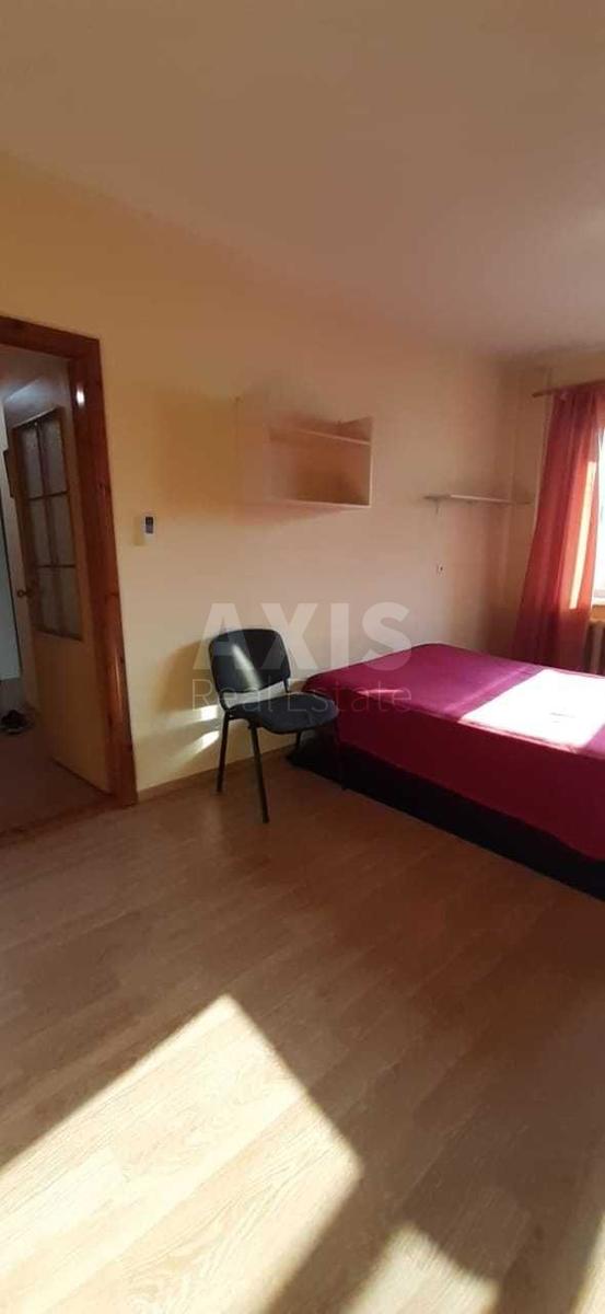 1k apartment vul. Vyshnjakivs'ka 7Б9