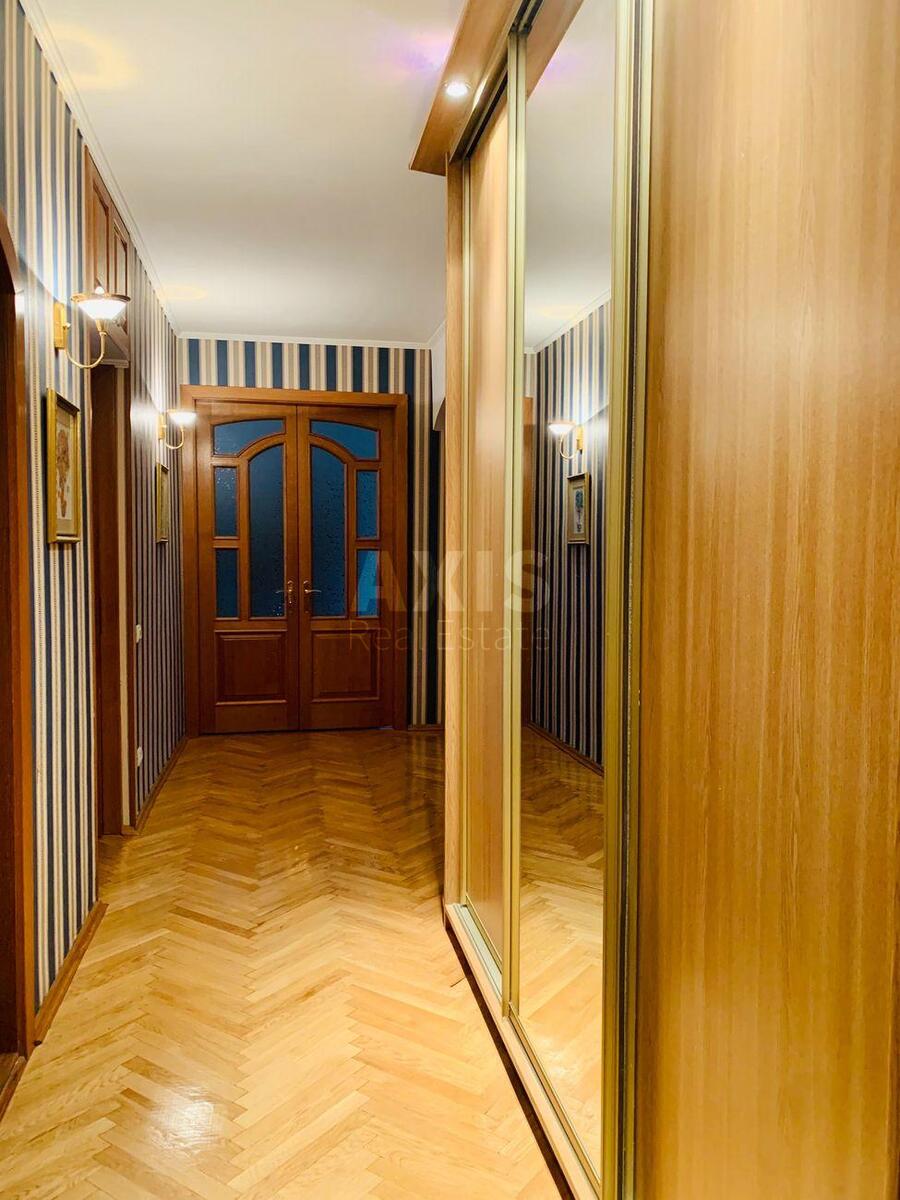 3k apartment vul. Chornovola V'jacheslava 25