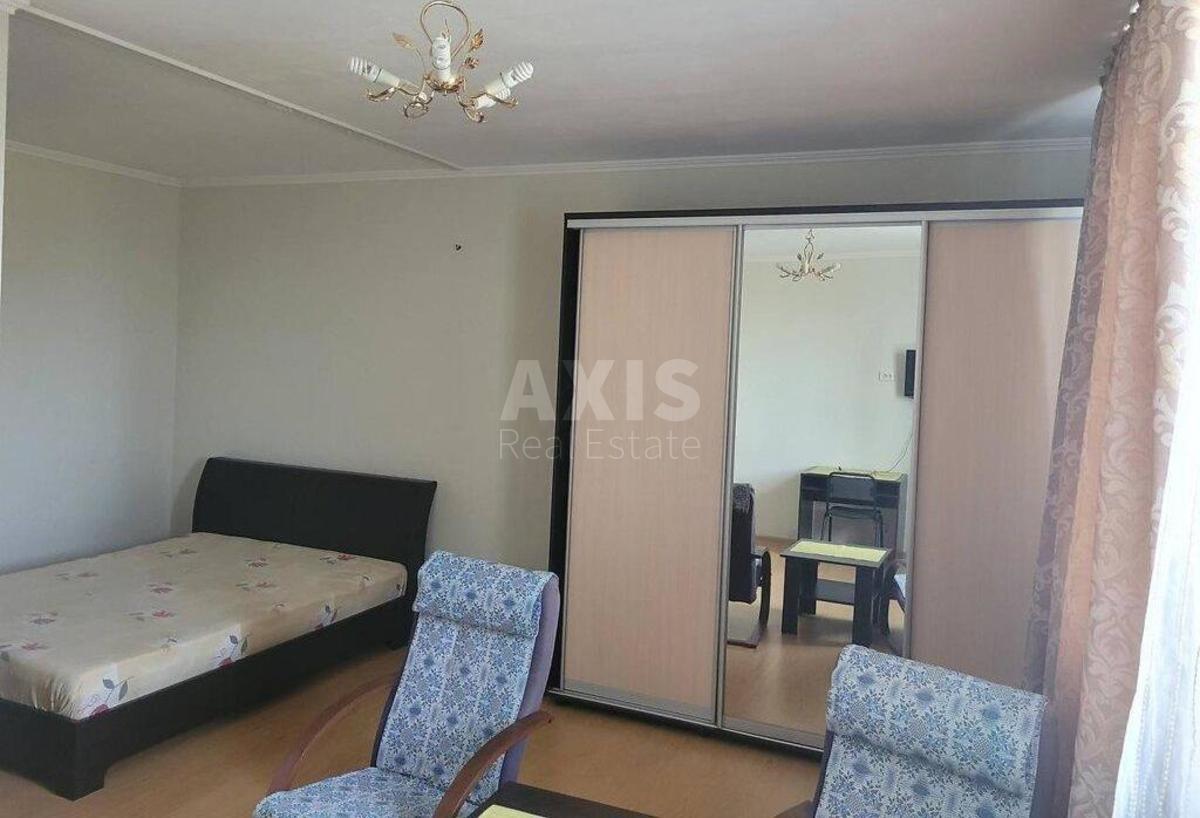 1k apartment vul. Doncja Myhajla 2А4