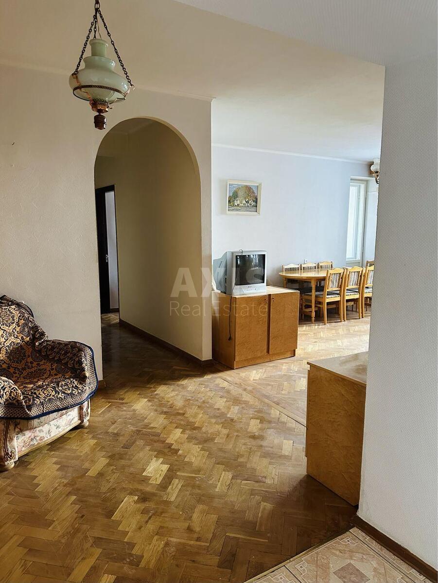 3k apartment bul. Lesi Ukrai'nky 9В3