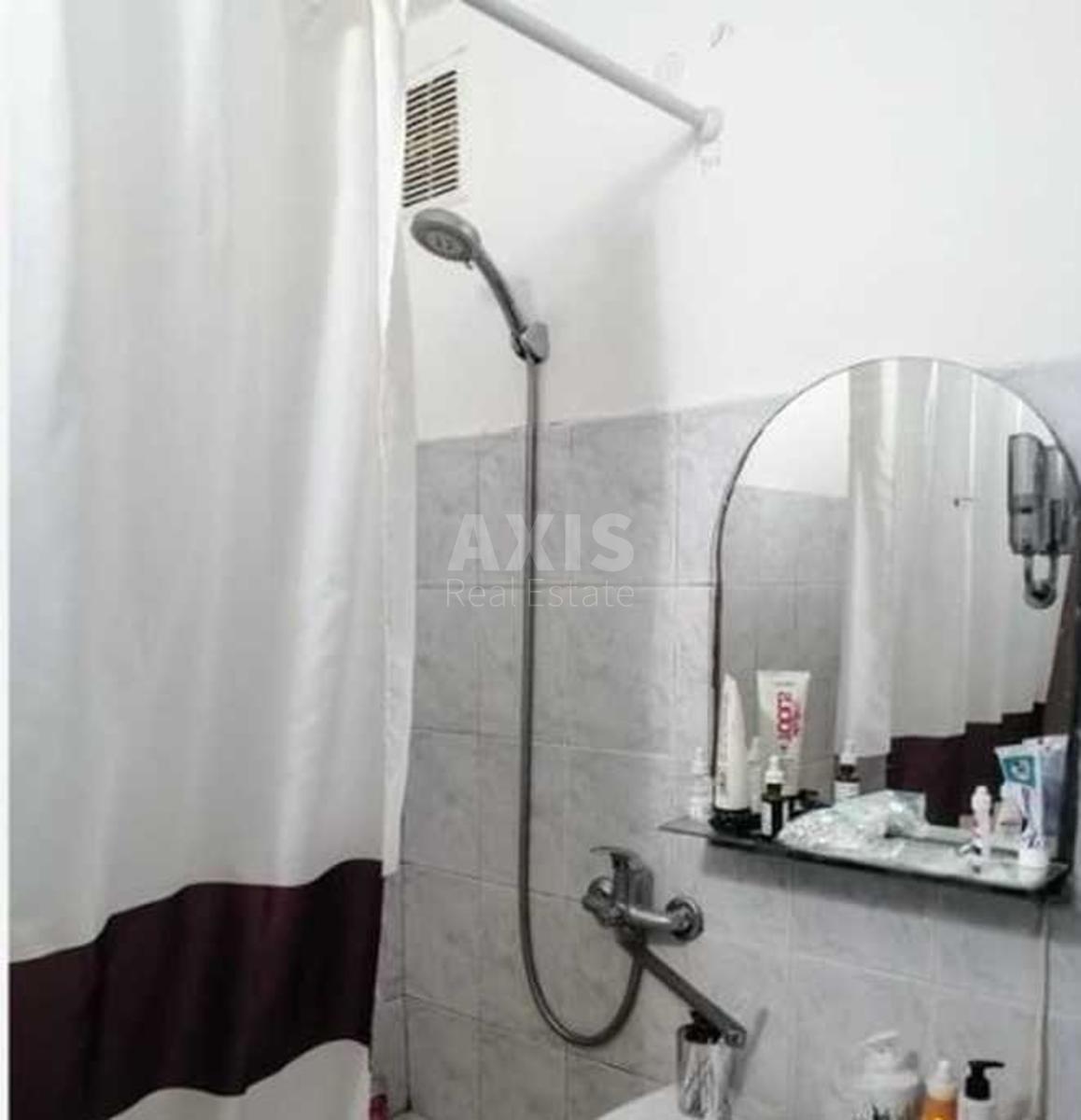1k apartment vul. Petryc'kogo Anatolija 115