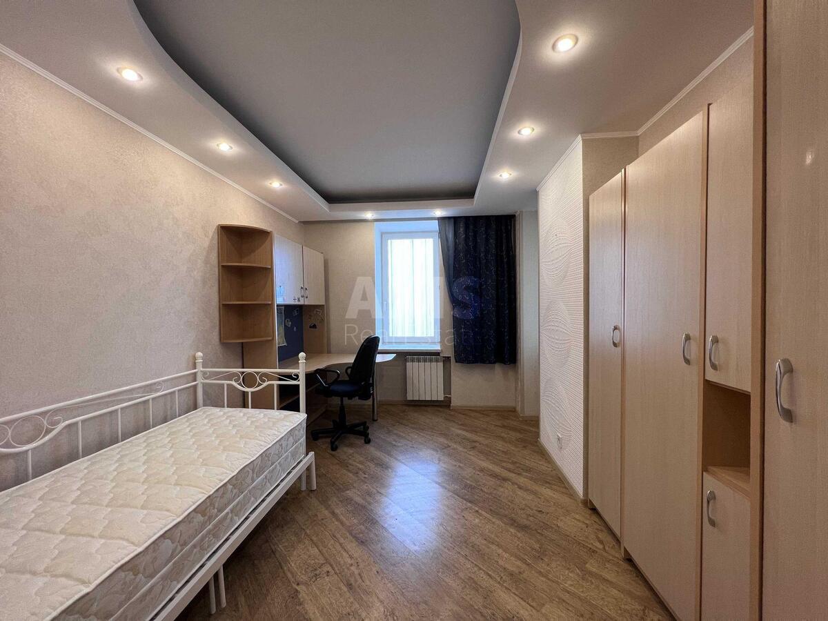 4к квартира пр-т Тычины Павла 16/2598505