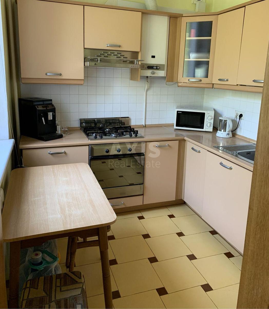 3k apartment vul. Rajevs'kogo Mykoly 11