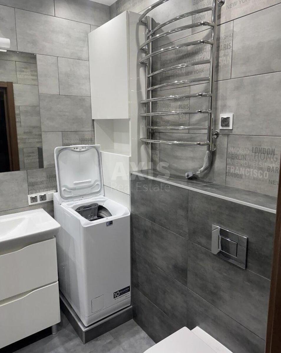 2k apartment vul. Lypkivs'kogo Vasylja Mytropolyta 37В7