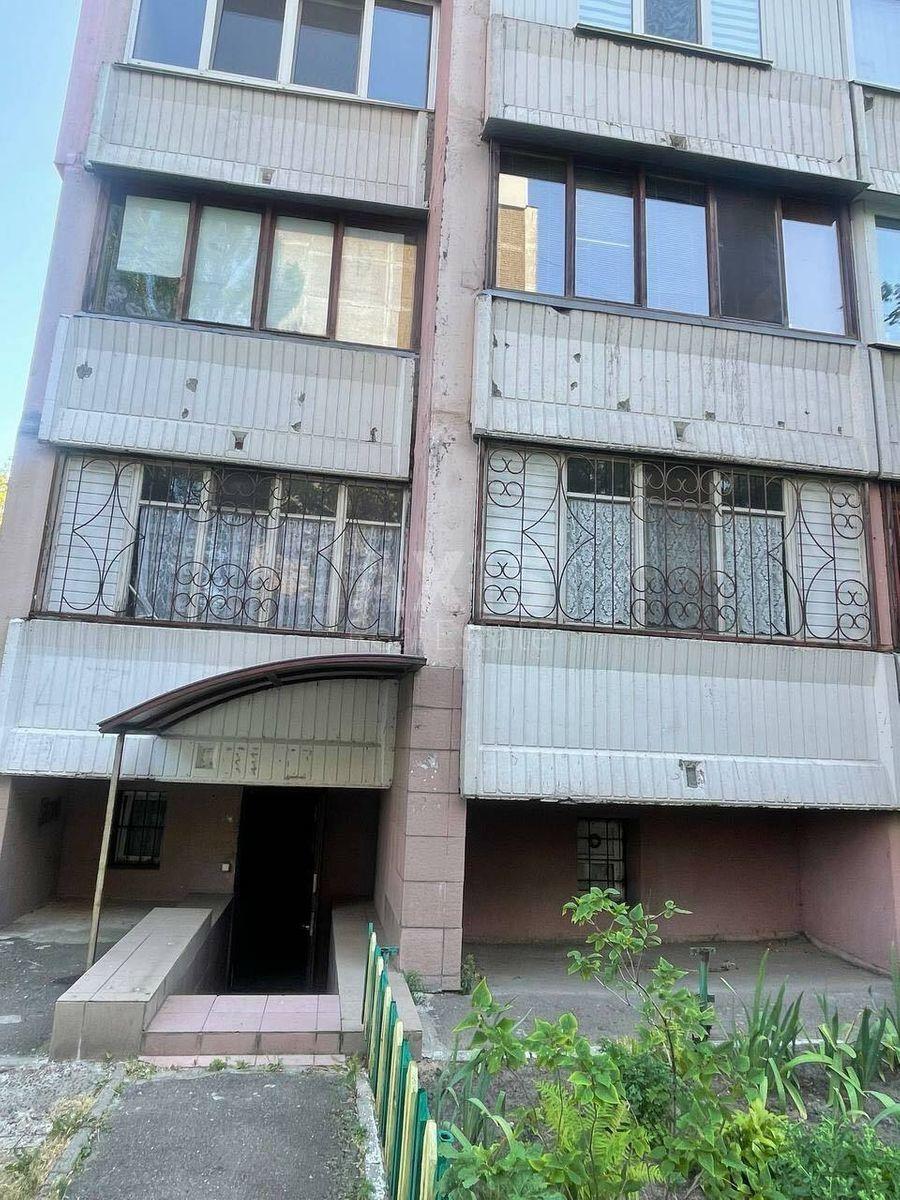 Trade object vul. Avtozavods'ka 43, 113m2