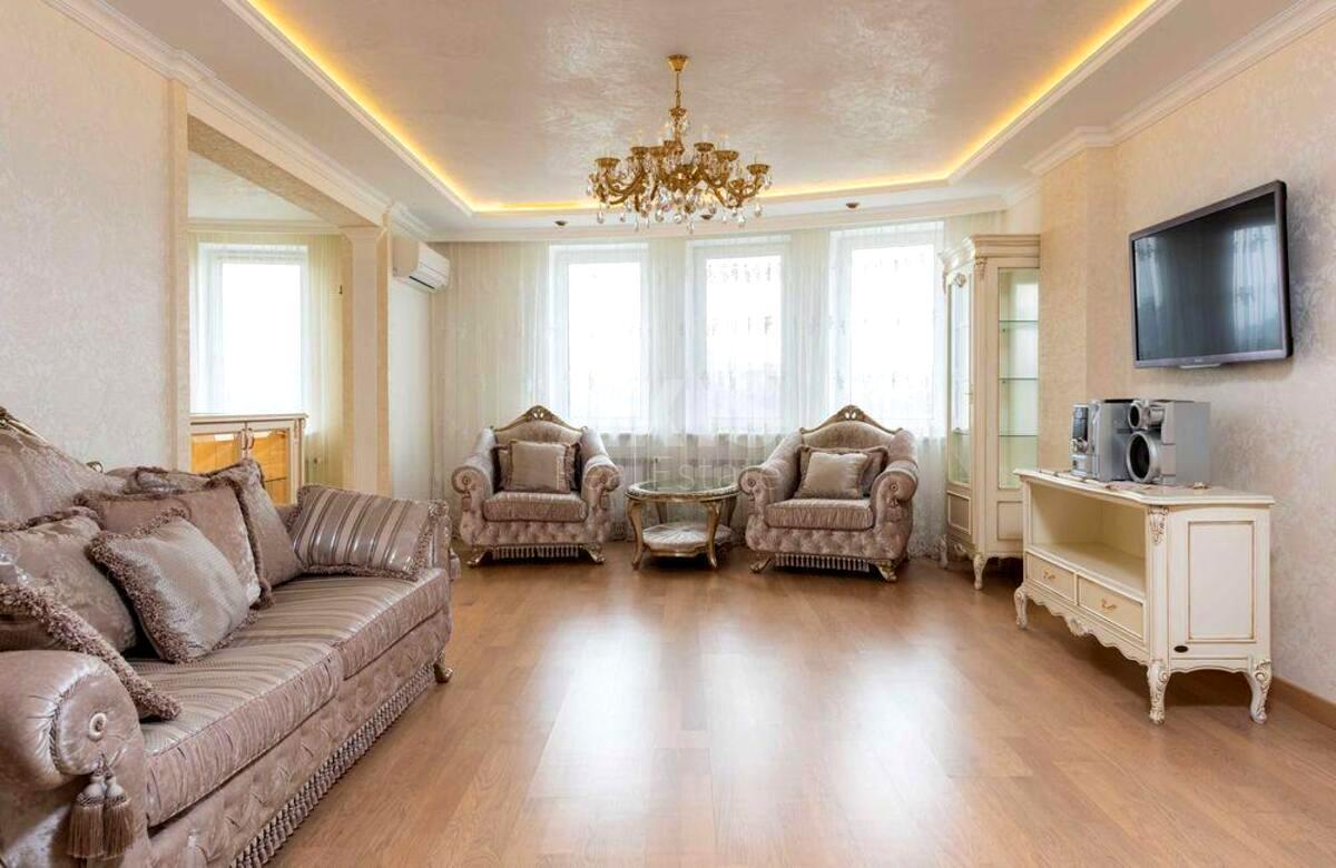 3k apartment vul. Saperno-Slobids'ka 10614815