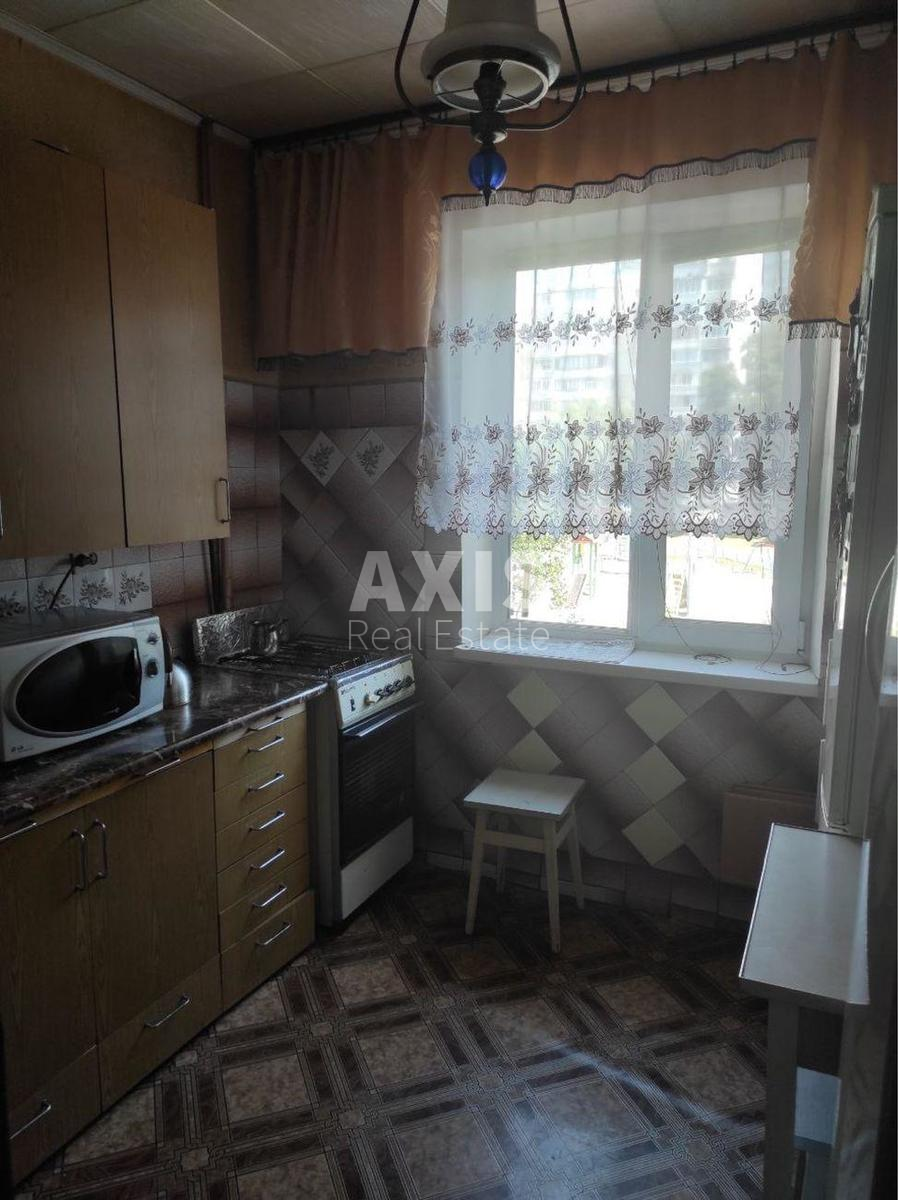 3k apartment vul. Trostjanec'ka 80