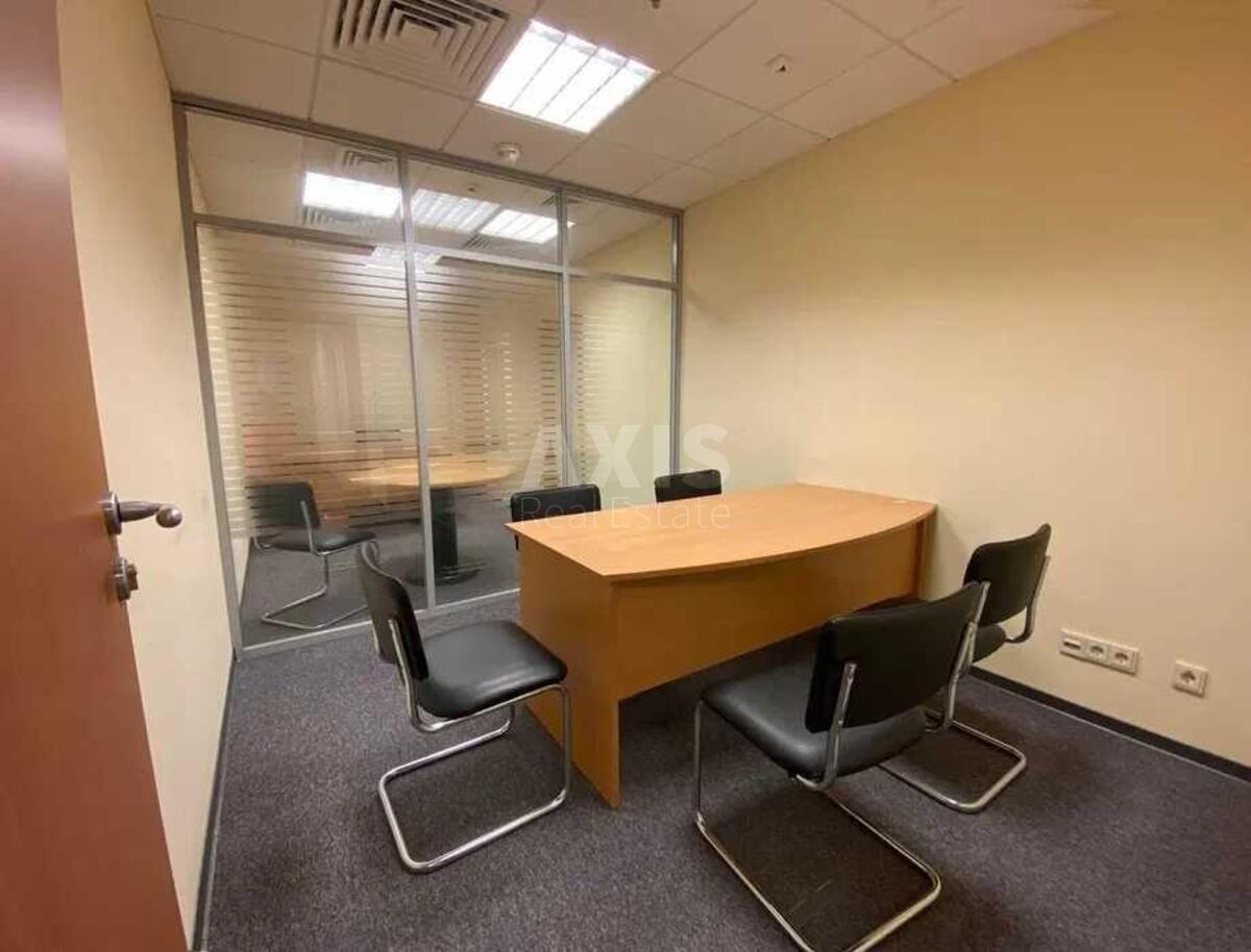 Office vul. Observatorna 10, 196m2
