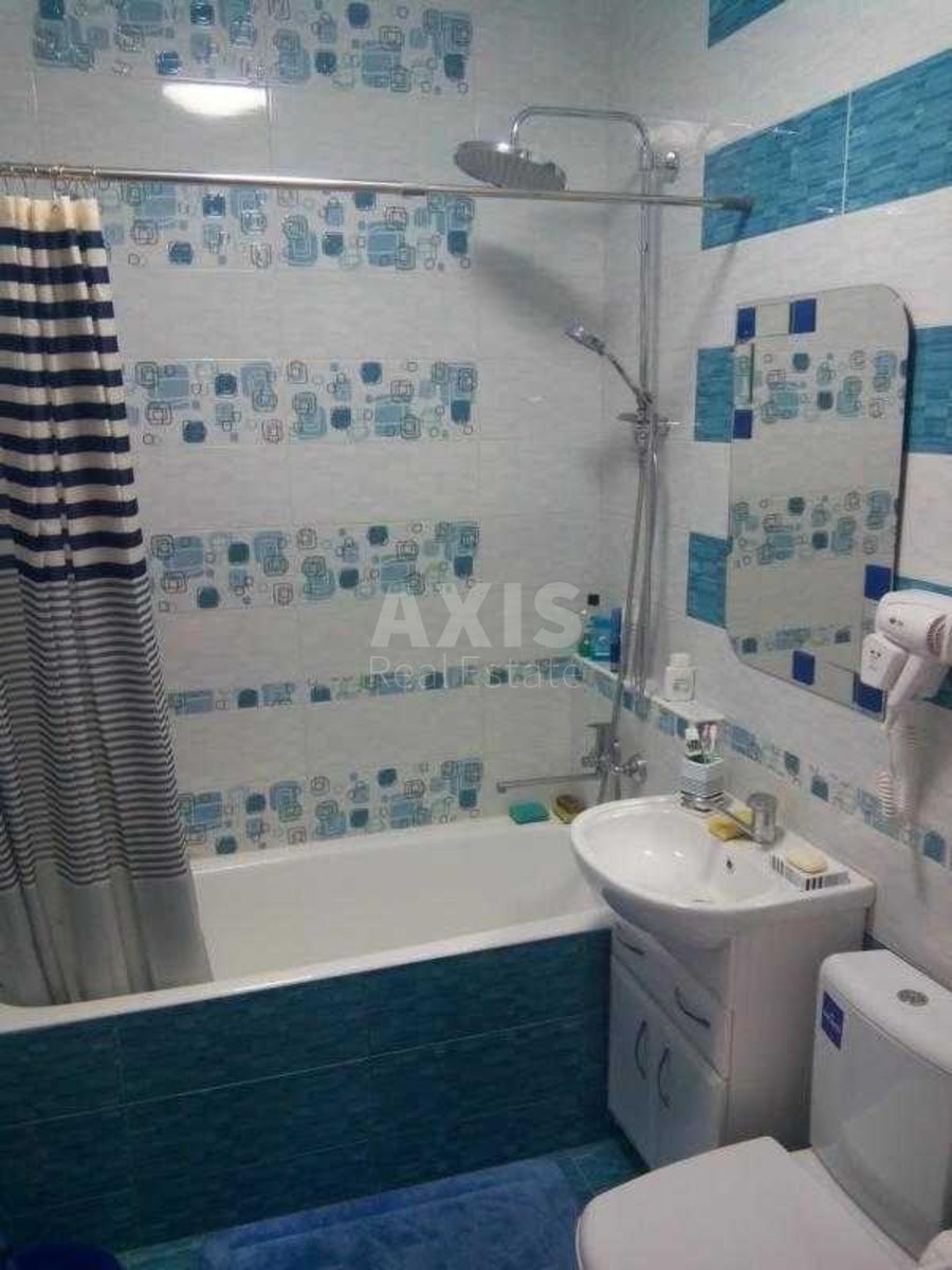2к квартира ул. Метрологическая 1098