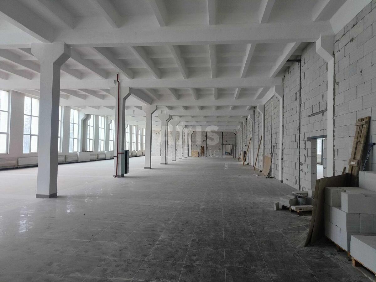Office vul. Glybochyc'ka 17М, 2200m2607111