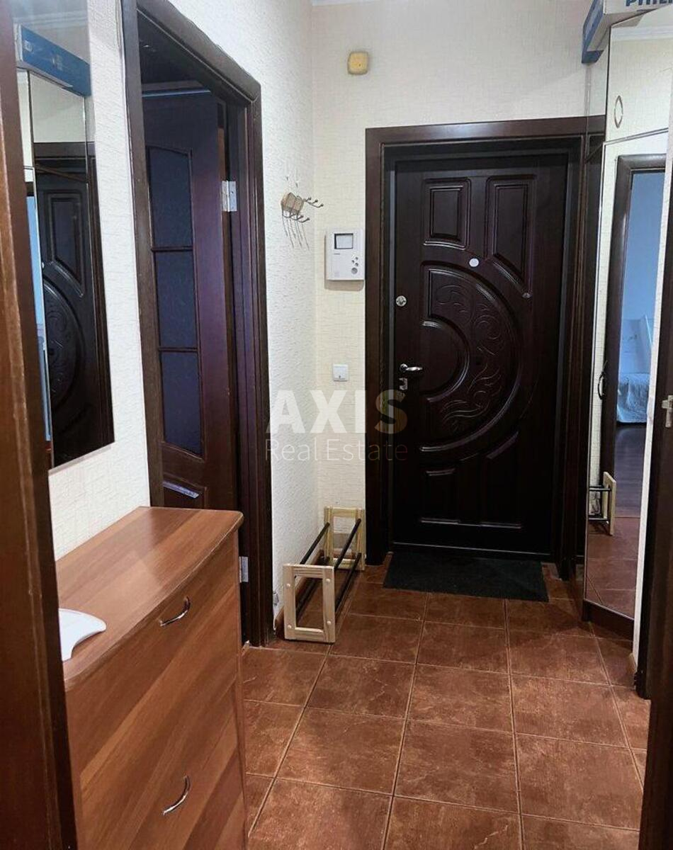 1k apartment prov. Feodosijs'kyj 14484188