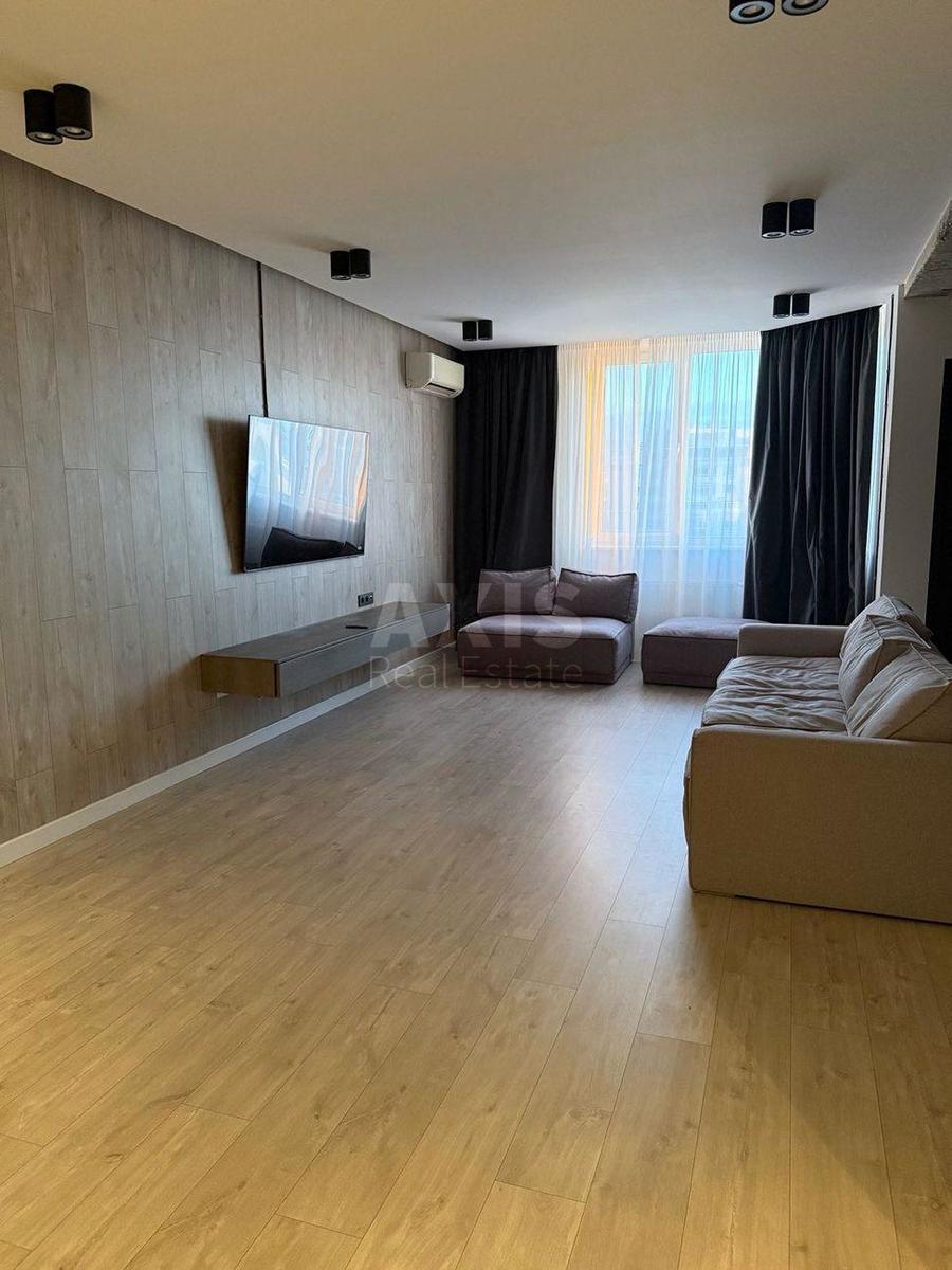 1k apartment vul. Yulia Zdanovska 46/14