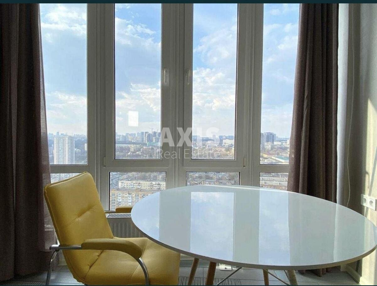 4k apartment vul. Kyrylo-Mefodii'vs'ka 2530900
