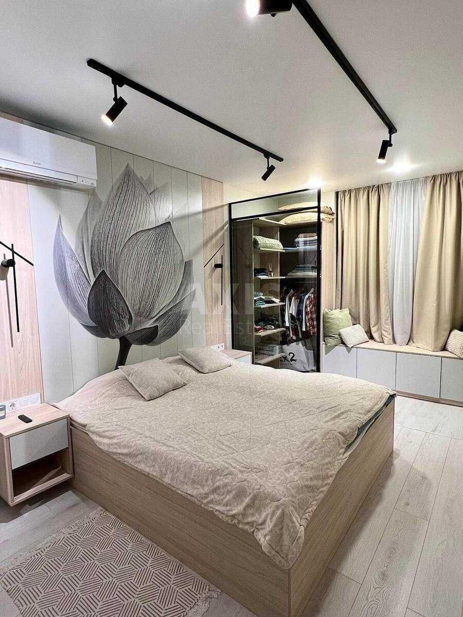 3k apartment vul. Lypy Jurija 65