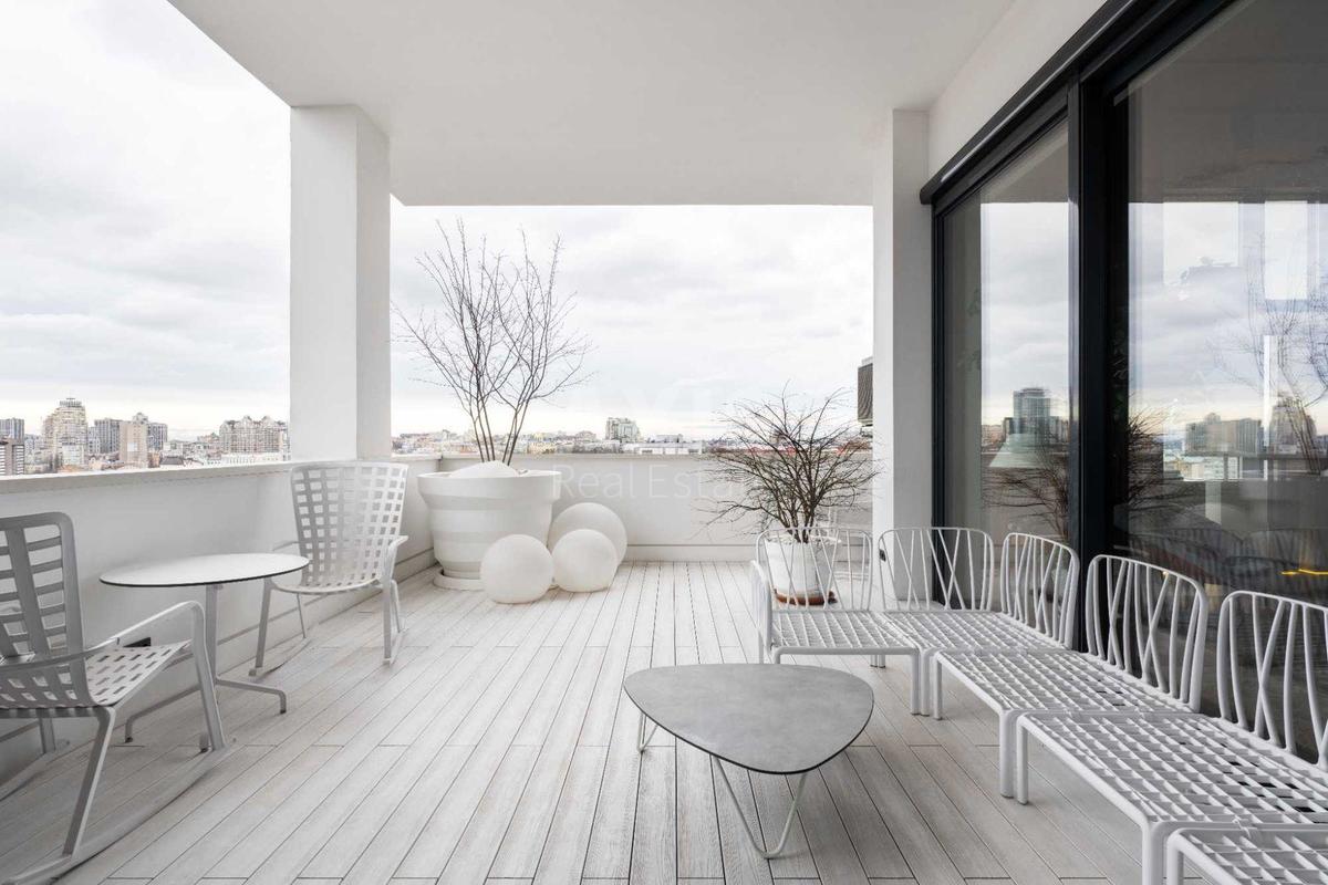 3k apartment vul. Pan'kivs'ka 20/8210