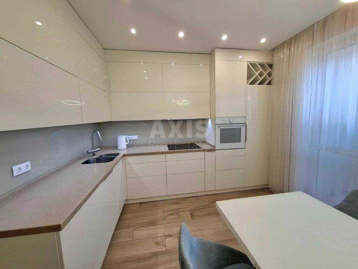 2k apartment vul. Demii'vs'ka 13