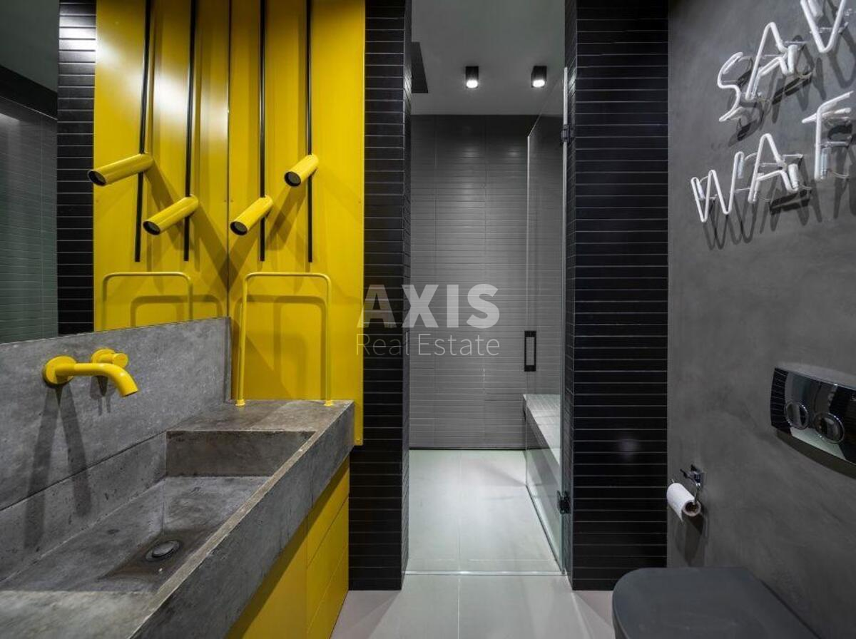 5k apartment vul. Dragomyrova Myhajla 2015