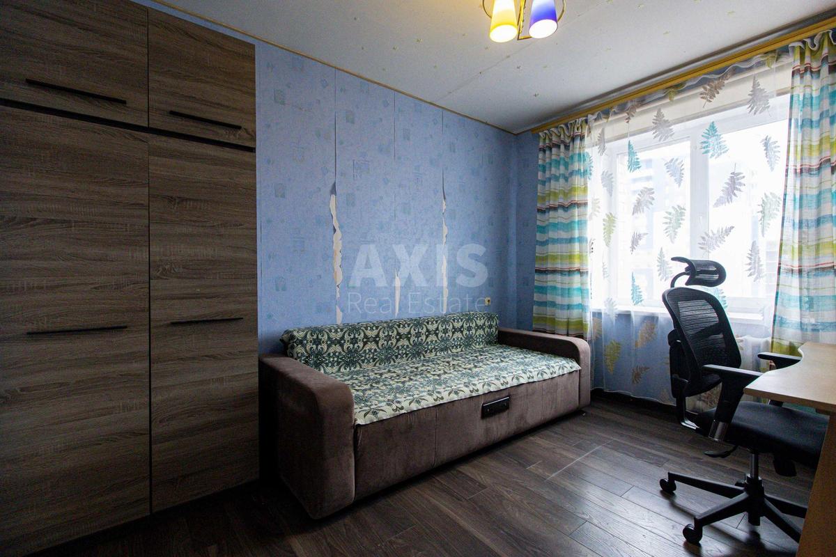 3k apartment vul. Verhovyncja Vasylja 106