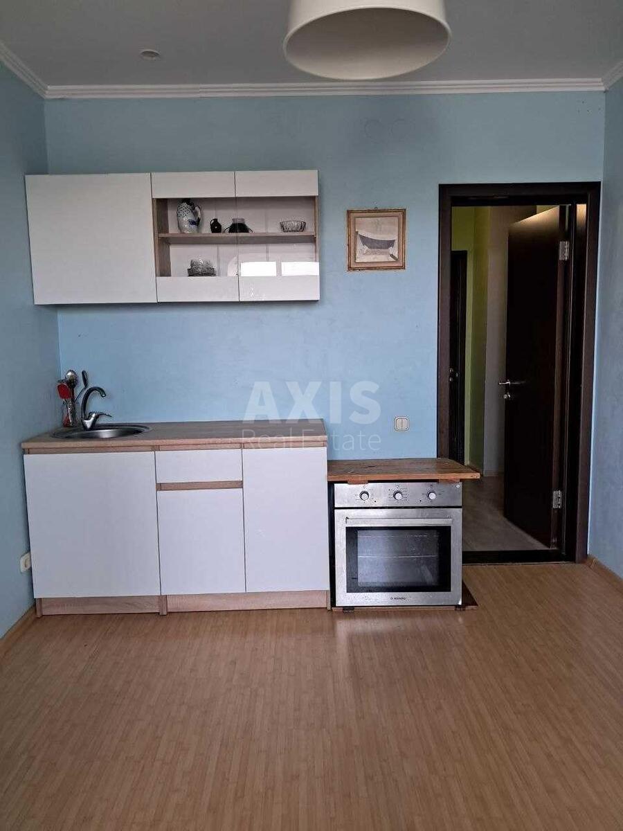 1k apartment pr-t Bazhana Mykoly 262