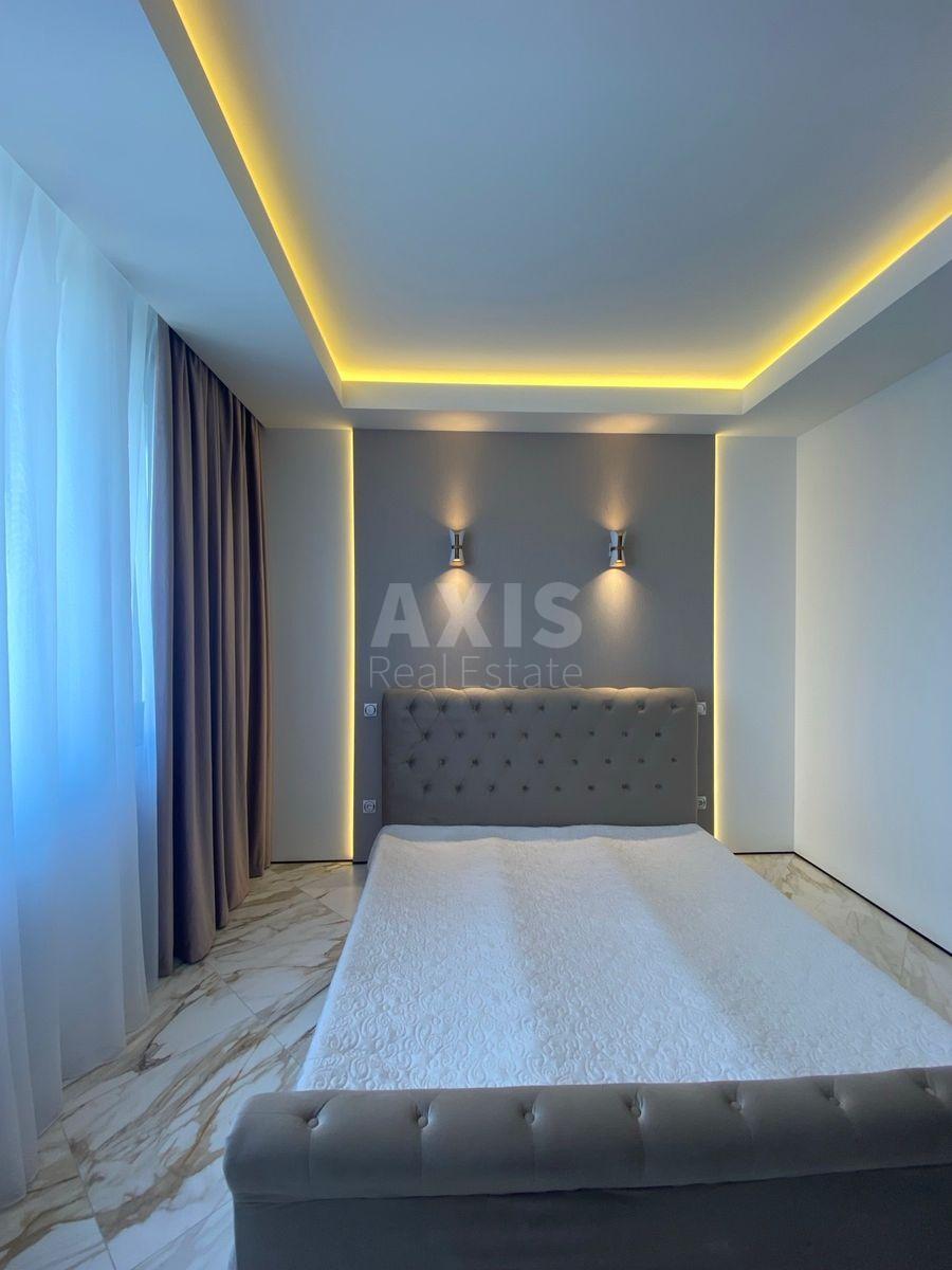 3k apartment vul. Dragomyrova Myhajla 14Б17