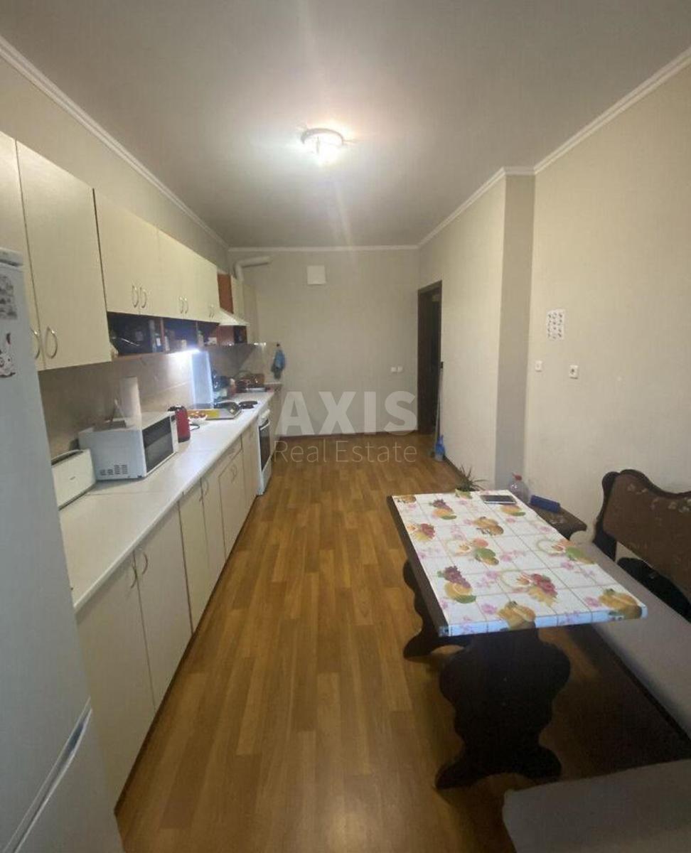 2k apartment vul. Verhovynna 350