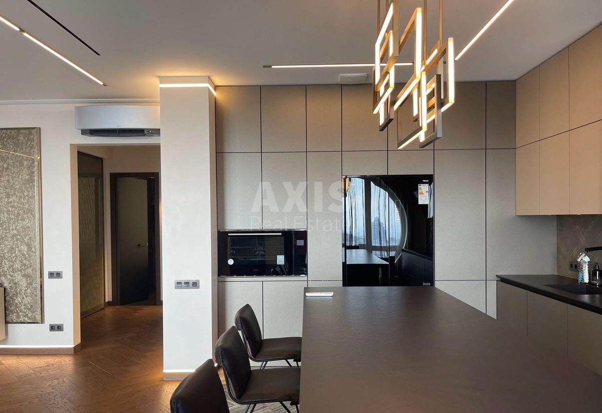4k apartment vul. Instytuts'ka 182