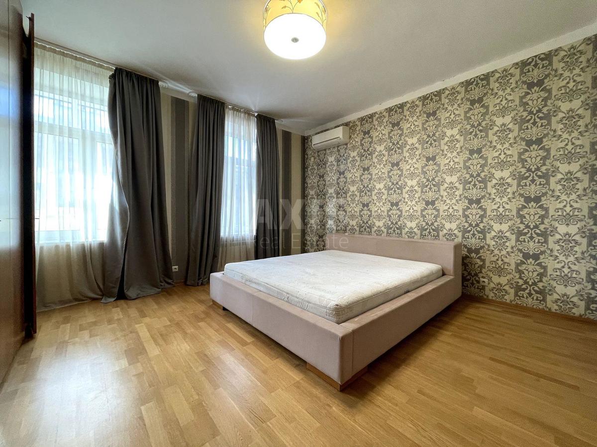 3k apartment vul. Mel'nykova 322