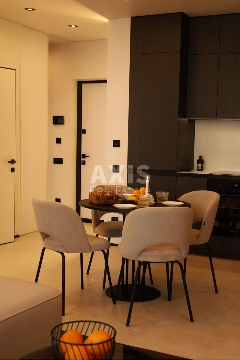1k apartment vul. Saljutna 2Б579250