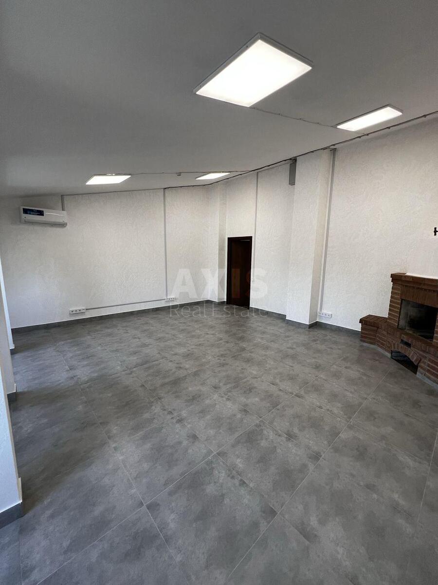 Office vul. Mezhygirs'ka 87А, 38m2602940