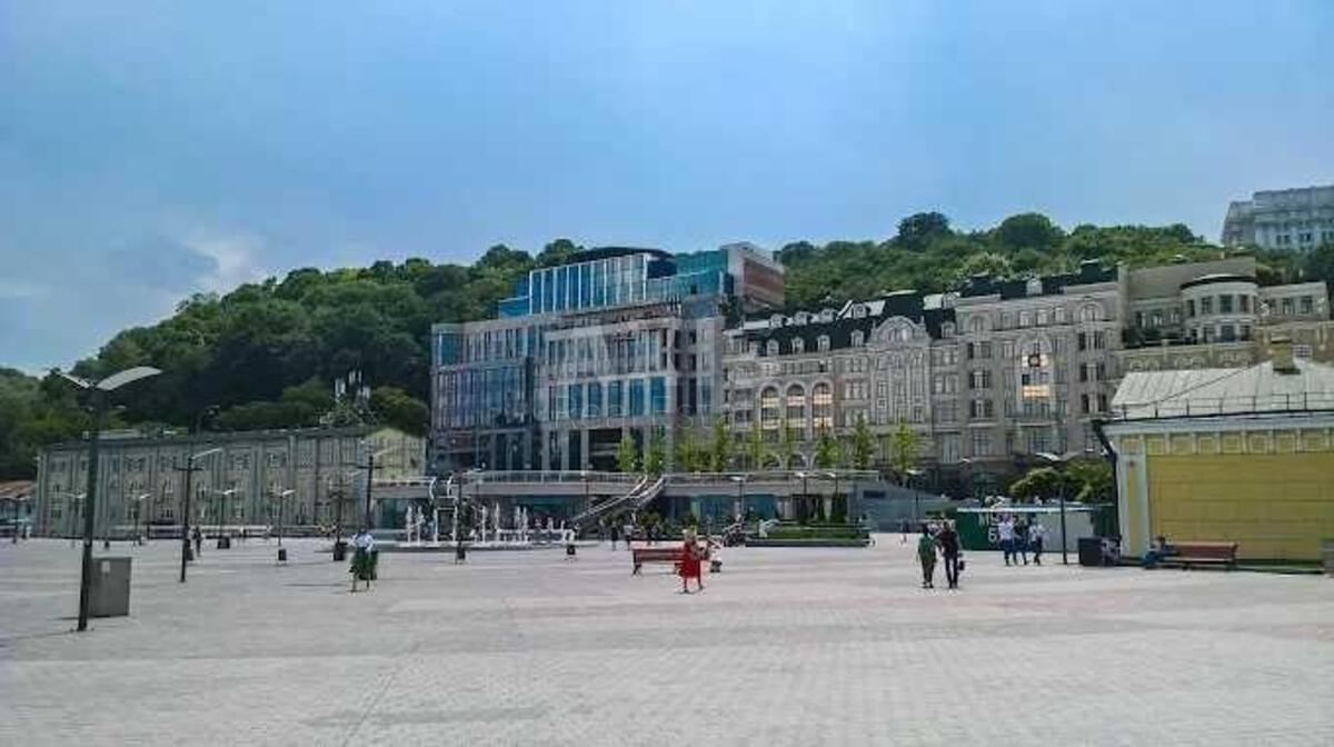 Office vul. Sagajdachnogo Petra 33, 3700m259600