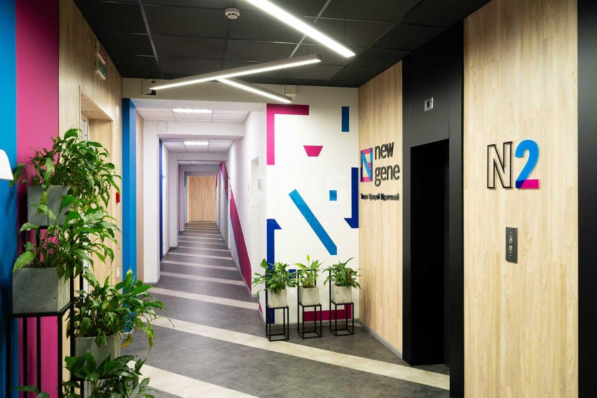 Office pr-t Sobornosti 19, 379m21